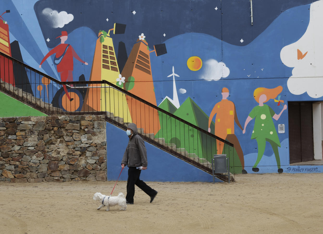 ¿Qué tienen en común un panel solar, una turbina eólica y el arte callejero?