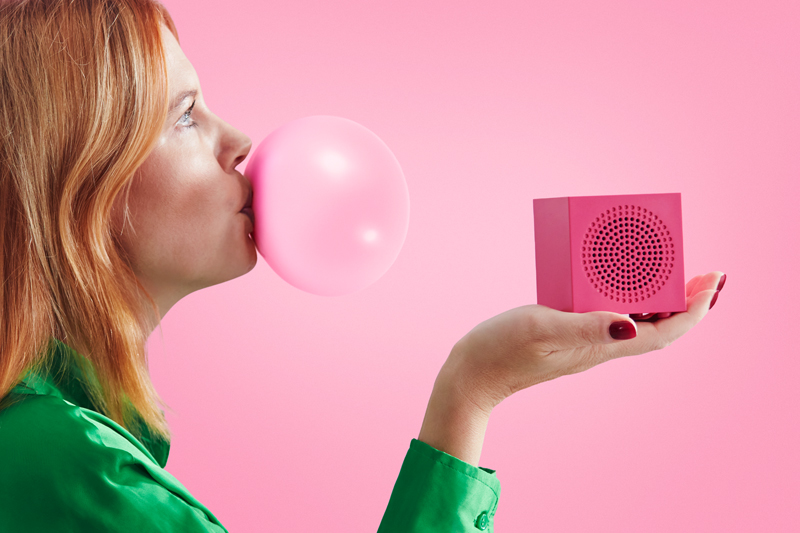 Altavoz KALLSUP de IKEA.